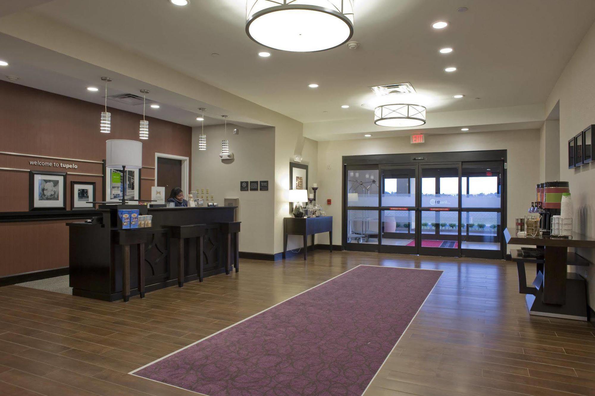 Hampton Inn & Suites Tupelo/Barnes Crossing Buitenkant foto
