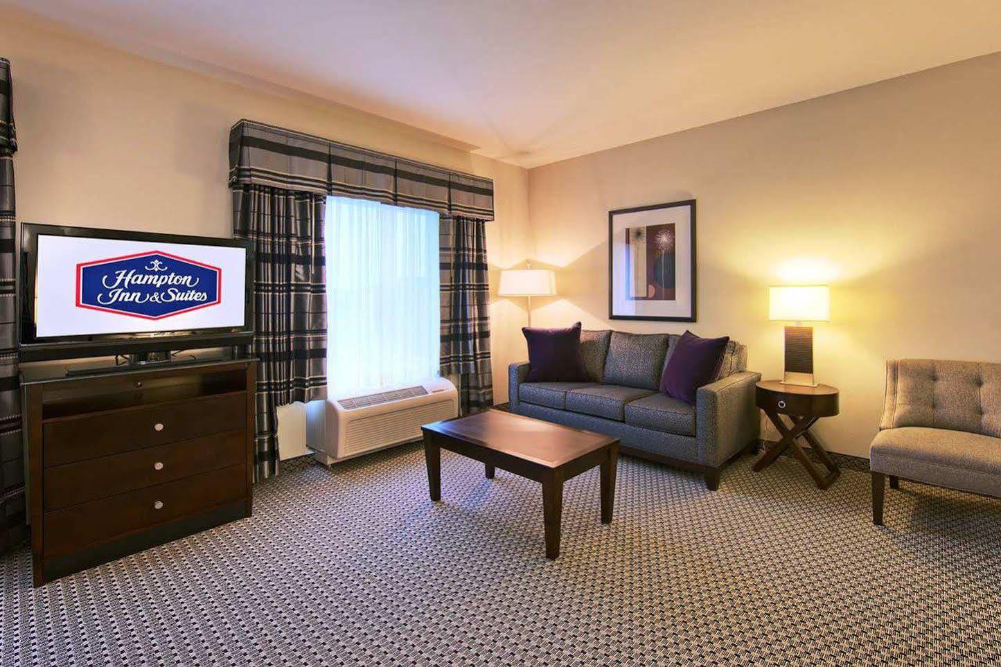 Hampton Inn & Suites Tupelo/Barnes Crossing Buitenkant foto
